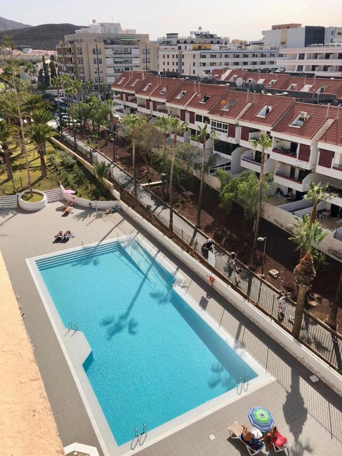 Homeforguest Modern And Recently Renovated Apartment In Arona Arona  Dış mekan fotoğraf