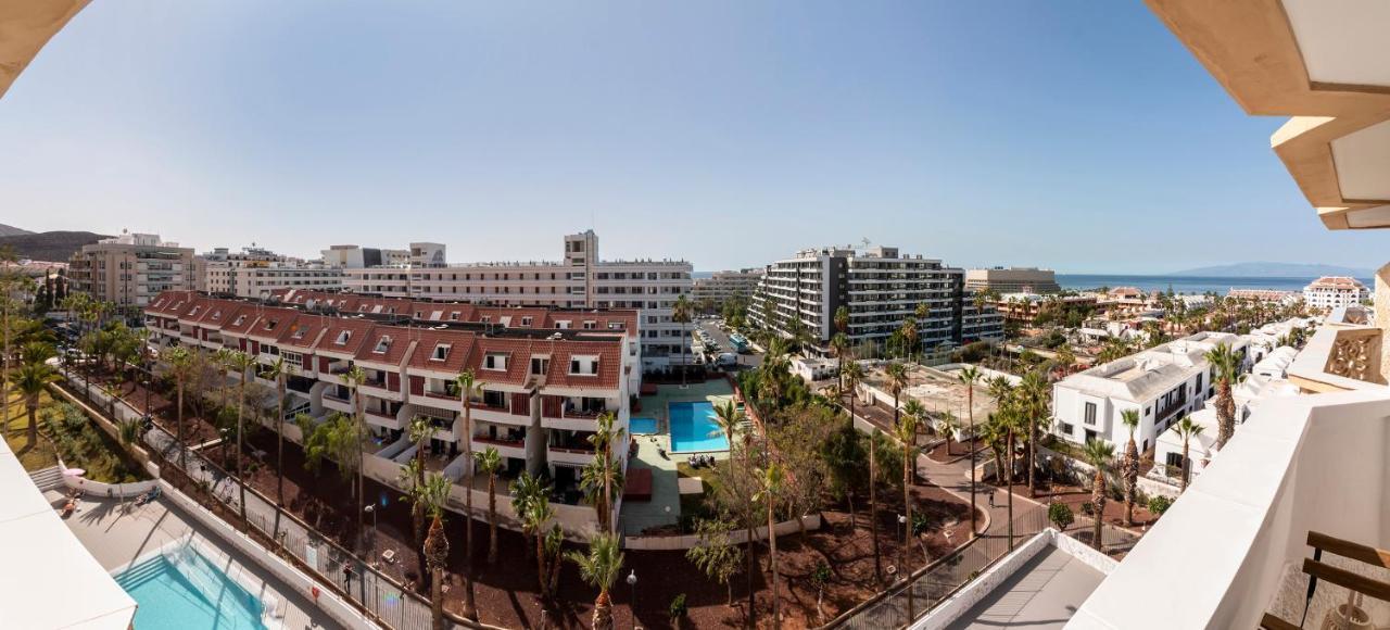 Homeforguest Modern And Recently Renovated Apartment In Arona Arona  Dış mekan fotoğraf
