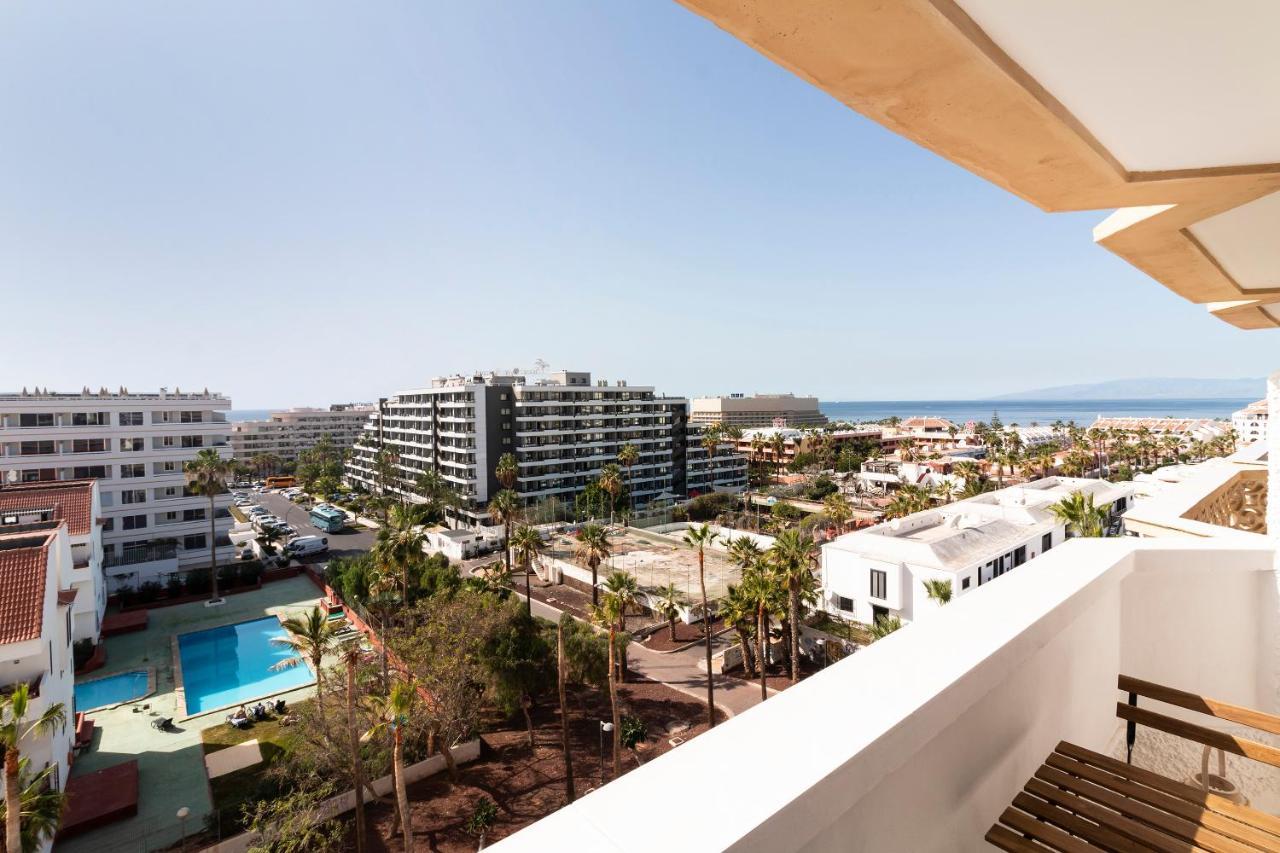 Homeforguest Modern And Recently Renovated Apartment In Arona Arona  Dış mekan fotoğraf